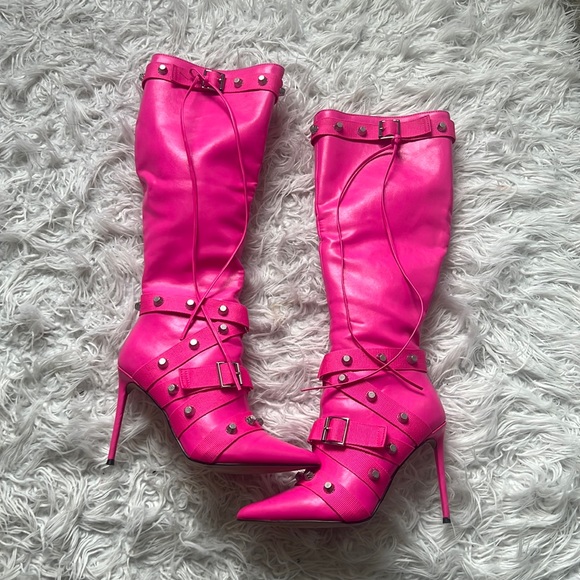 Steve Madden Shoes - STEVE MADDEN KNEE HIGH BOOTS